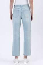Vervet Distressed Jeans