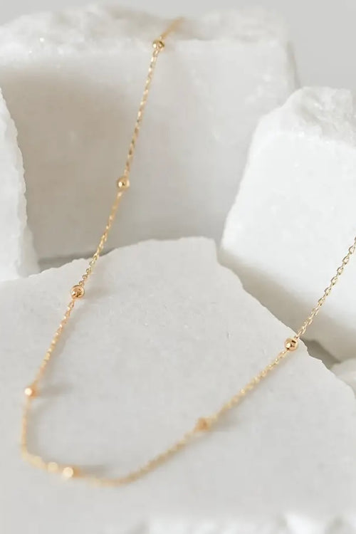 Bella Rey Dainty Boutique Necklace 18k
