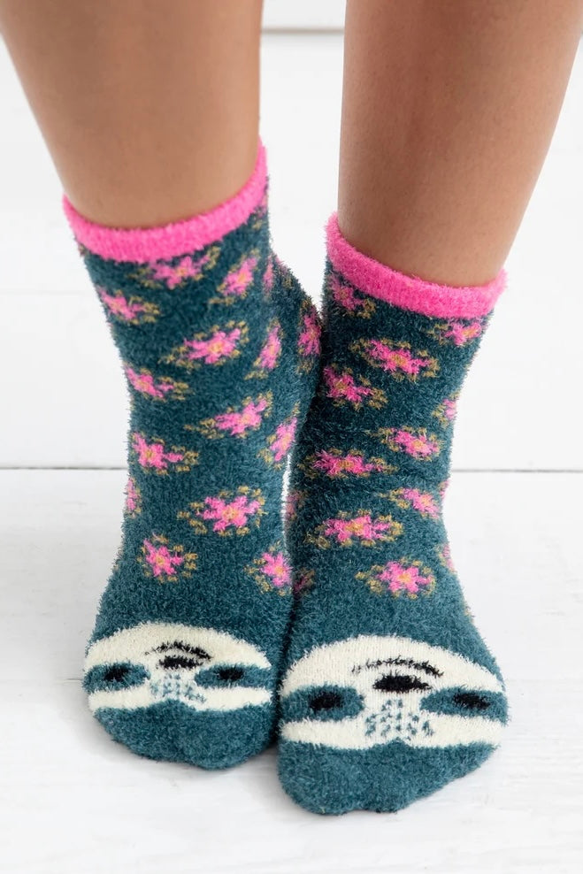 Natural Life Socks and Gifts