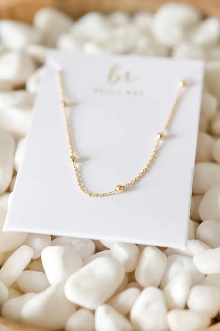 Bella Rey Dainty Boutique Necklace 18k